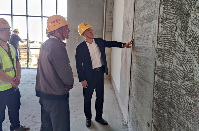 徐旭前往市政公用城三期項(xiàng)目、市政綠色建材科技產(chǎn)業(yè)園項(xiàng)目調(diào)研